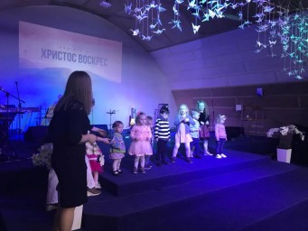 ​«Він Воскреслий! Він живий!» 0